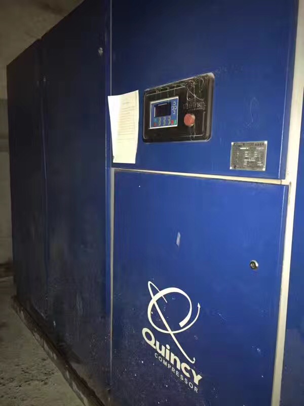 風(fēng)石機(jī)械講解干式無油螺桿空壓機(jī)與水潤滑無油空壓機(jī)的區(qū)別